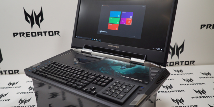 Acer Predator 21X 1b
