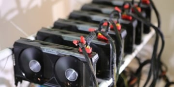 ethereum mining rig e1518265017201