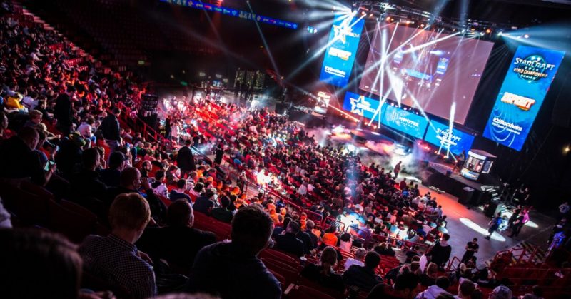 dreamhackmain 1068x559 e1526619239740