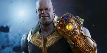 marvel avengers infinity war thanos sixth scale figure hot toys feature 903429 1 e1526879803787