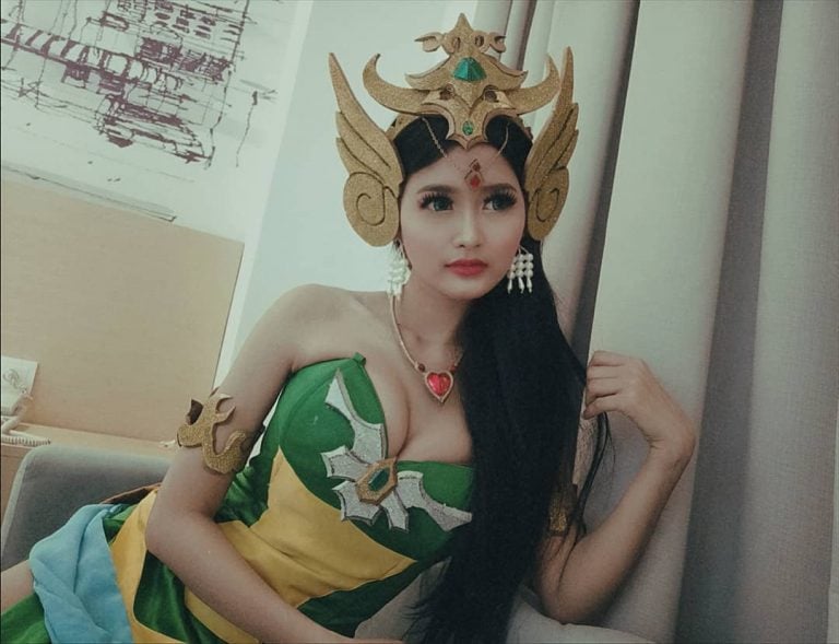 9 Cosplay Mobile Legend Yang Bikin Mata Kamu Seger - Gamebrott.com