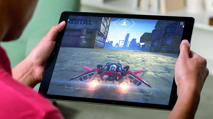 iPad Pro gaming 720x405 1