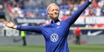 Megan Rapinoe FIFA 20 cover star petition.jpg.optimal