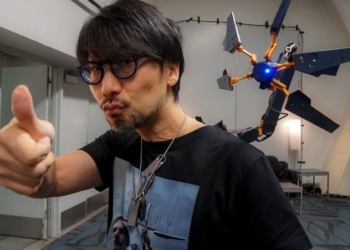 Hideo Kojima PSX 2017 antenna replica 768x465