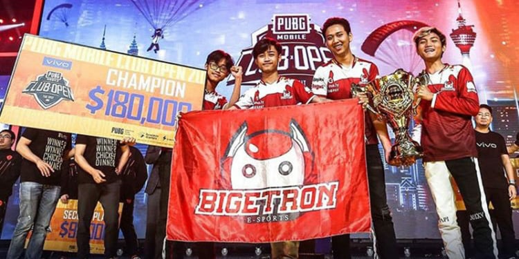 Juara Dunia Bigetron RA Berhasil Menjuarai PMCO Global Final Fall Split