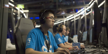 20105880580 09eae0dfca k