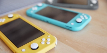 Switch Lite W