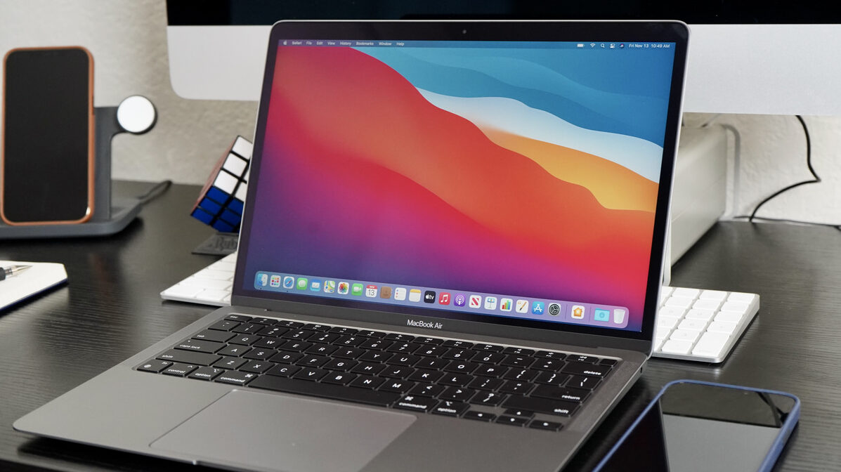 Apple MacBook Air M1 Dan MacBook Pro M1 Resmi Tersedia Di Indonesia ...