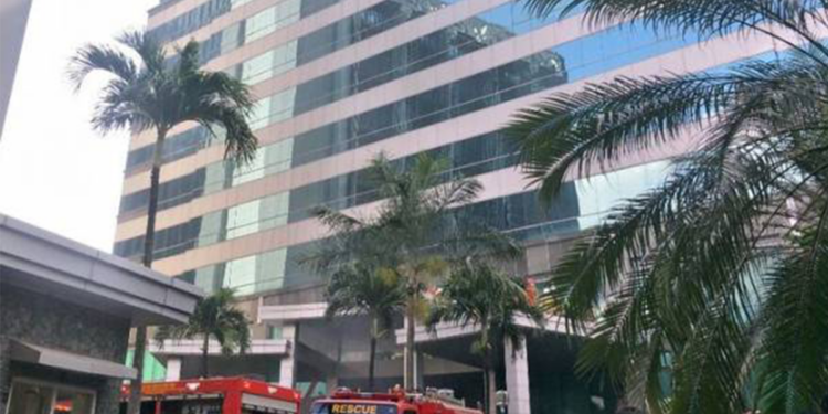 Gedung Cyber 1 Jakarta Selatan Kebakaran, Banyak Aplikasi dan Website Down
