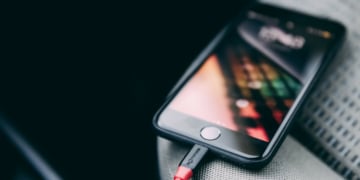 Hp Dengan Manajamen Baterai Terbaik