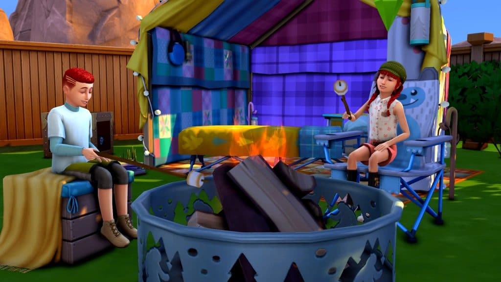 The Sims 4 Little Camper Fire Pit