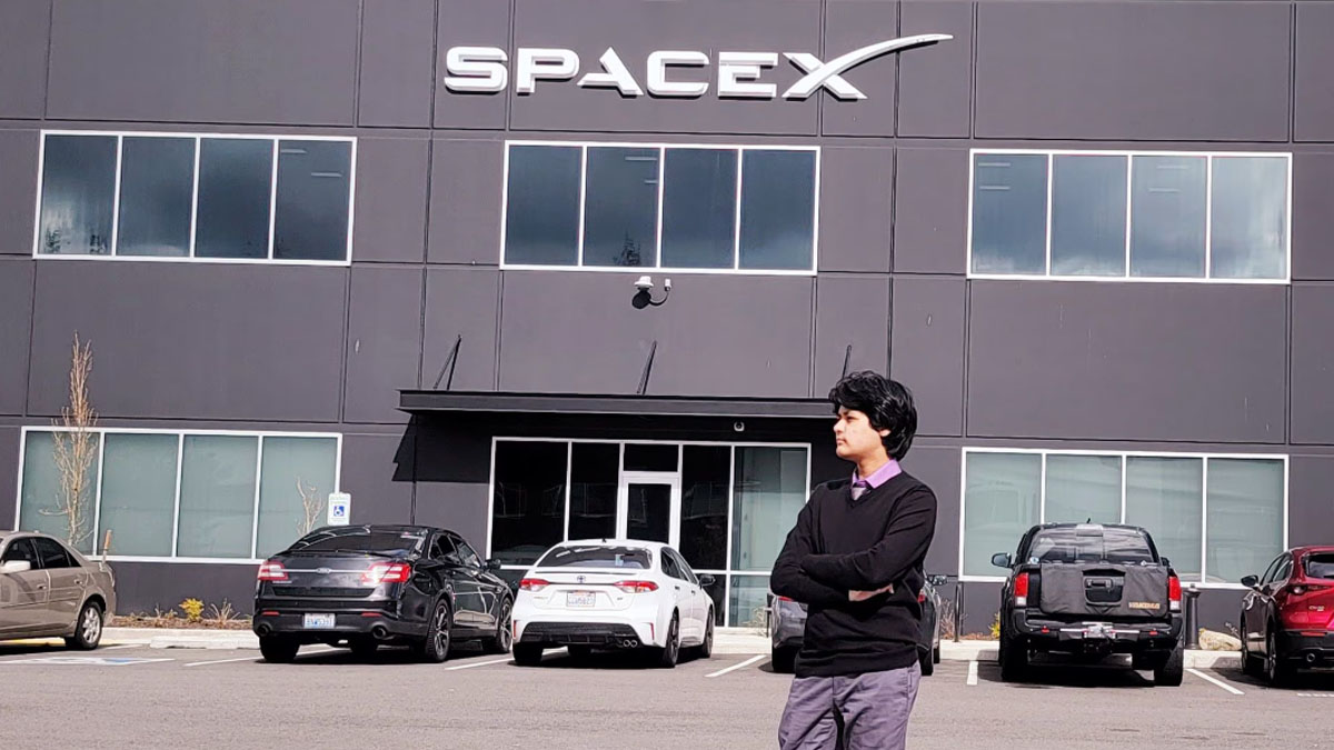 SpaceX akan Pekerjakan Anak Jenius Berusia 14 Tahun Menjadi Software Engineer