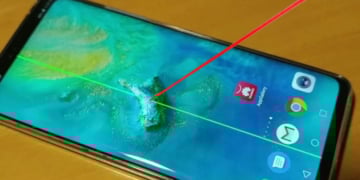 Garis Hijau Di Layar Oled