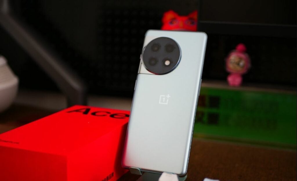 Penampakan Oneplus Ace 2 Seri Pro