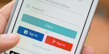 Sign In Pakai Akun Media Sosial