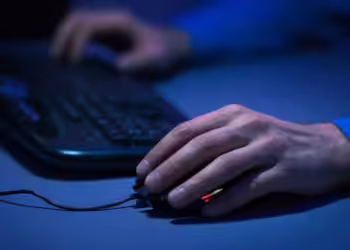 Bedanya Mouse Gaming