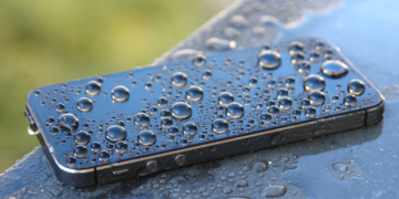 Cara Keringkan Iphone Kemasukan Air