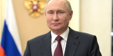 Vladimir Putin Konsol Gaming Buatan Rusia