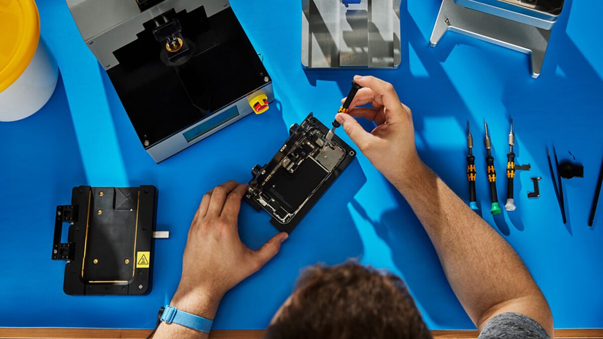 Tak Lagi Dikekang, Apple Bolehkan Servis iPhone Pakai Parts iPhone Lain