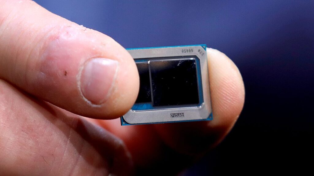 Pabrik Chip Intel Merugi