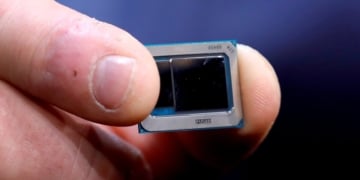 Pabrik Chip Intel Merugi
