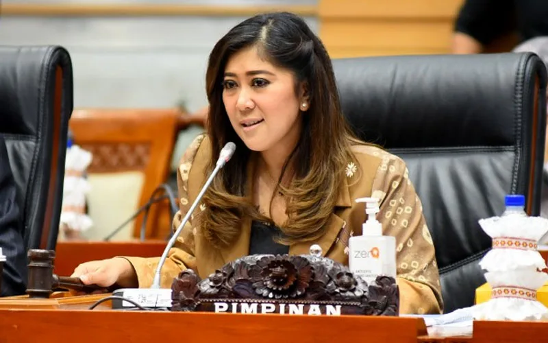 Ketua Komisi I Dpr Meutya Hafid