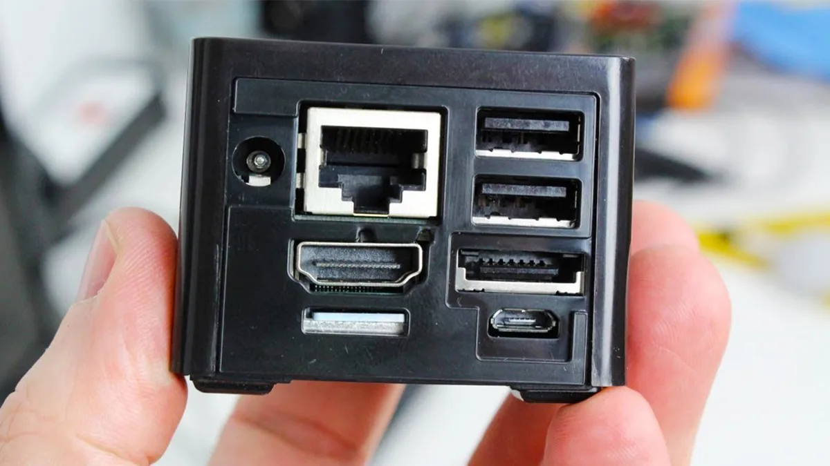 Mini PC vs Laptop for Gamers, Which One to Choose? Ruetir