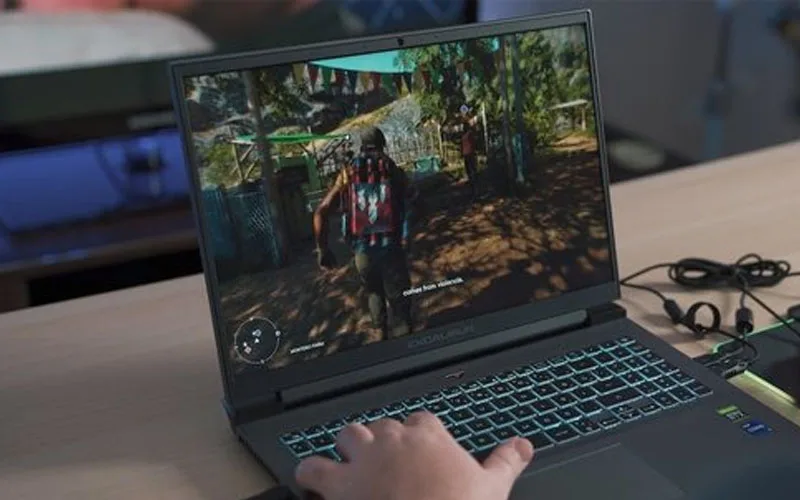 Layar Laptop Gaming Sesuai 2024