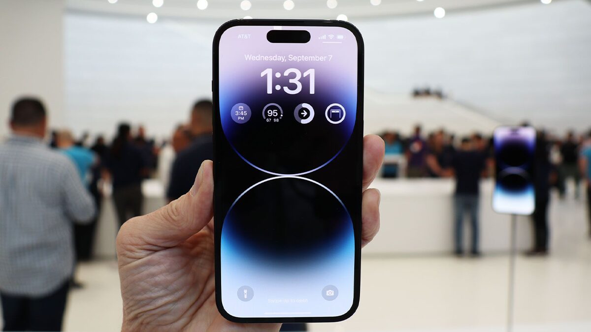 [Rumor] Apple Lagi Kembangkan Layar LTPO+ untuk iPhone 18 Series