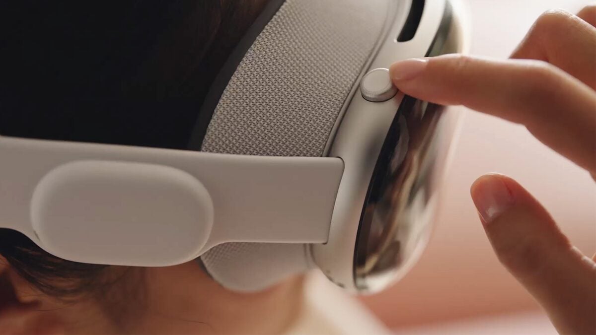 Analis Ungkap Apple Vision Pro Jarang Dipakai Penggunanya, Ada Apa?