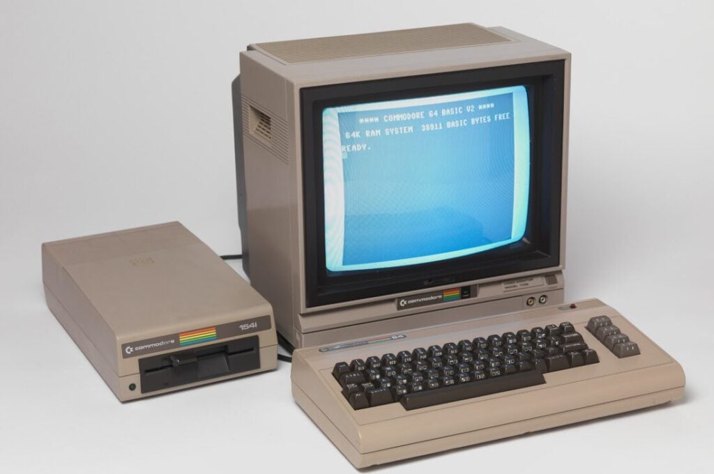 pc jadul commodore 64