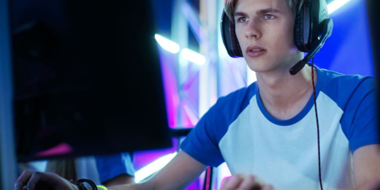 Developer Video Game Remaja