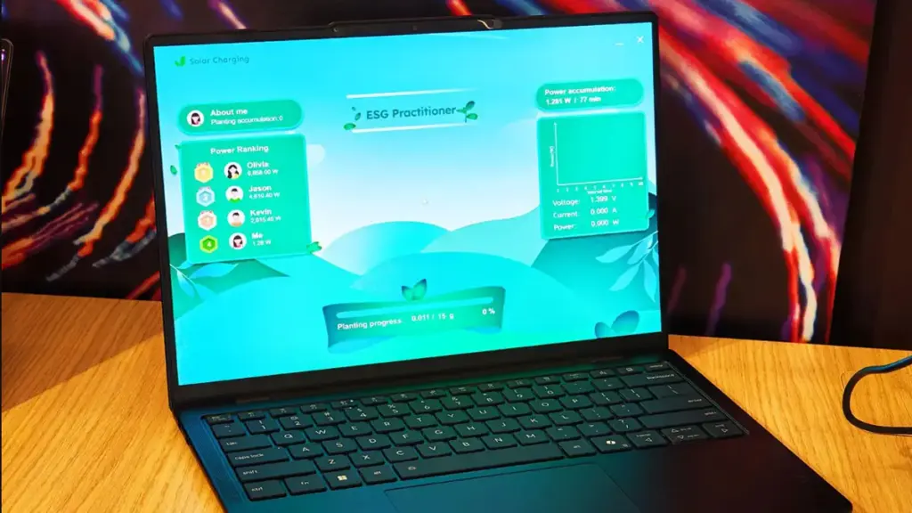 Laptop Bertenaga Surya