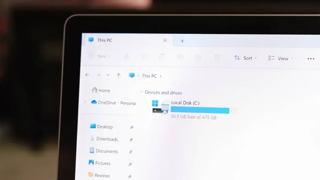 Membagi Partisi hard disk