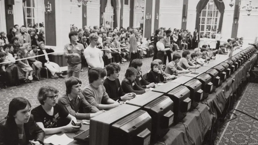 Esports Pertama Di Dunia