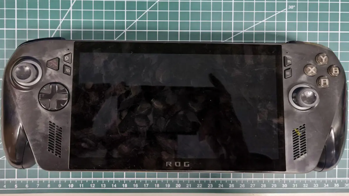 [Rumor] Bentuk Handheld Project Kennan Microsoft Bocor di Internet