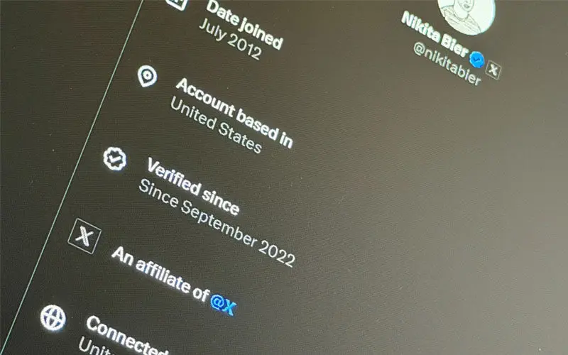 Contoh About This Account Twitter 2025