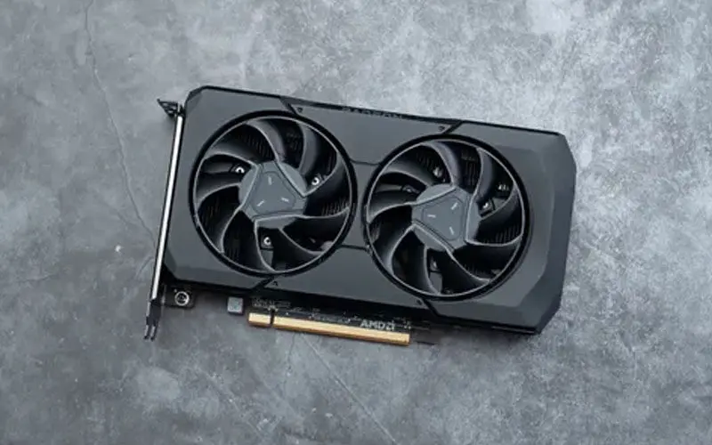 RX 7600 di Steam Machine 2025