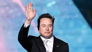 Elon Musk Tantang Pro Player League of Legends 2025