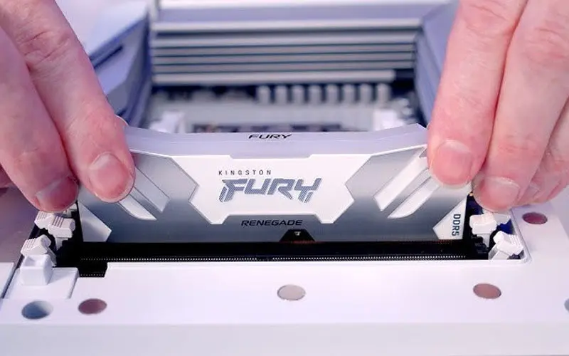 Harga DDR5 Naik Drastis 2025