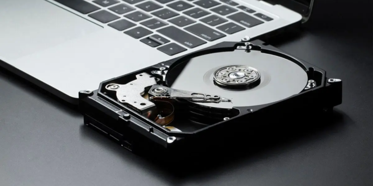 Waduh! Harga HDD Ikutan Naik, Apakah karena Tren AI? 1 Harga HDD Ikutan Naik 2025