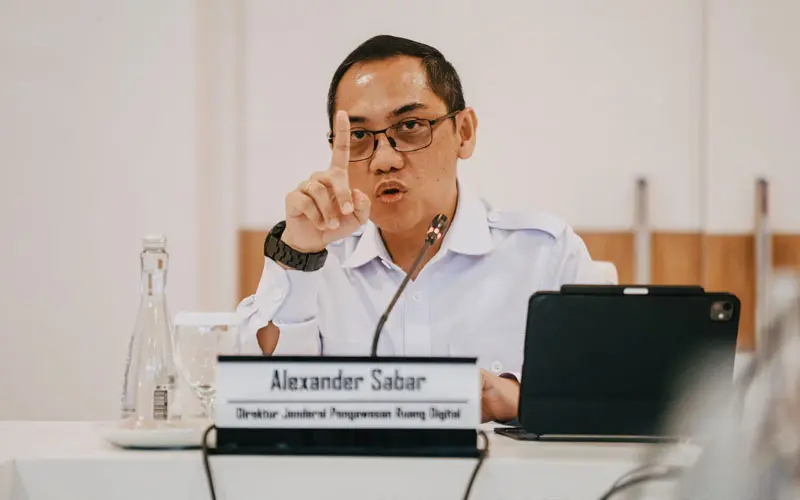 Alexander Sabar dan Grok AI 2026