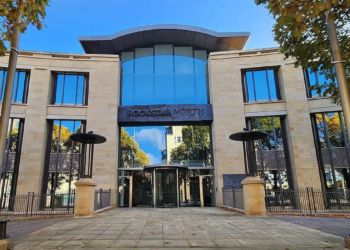 Studio Rockstar North Terbakar