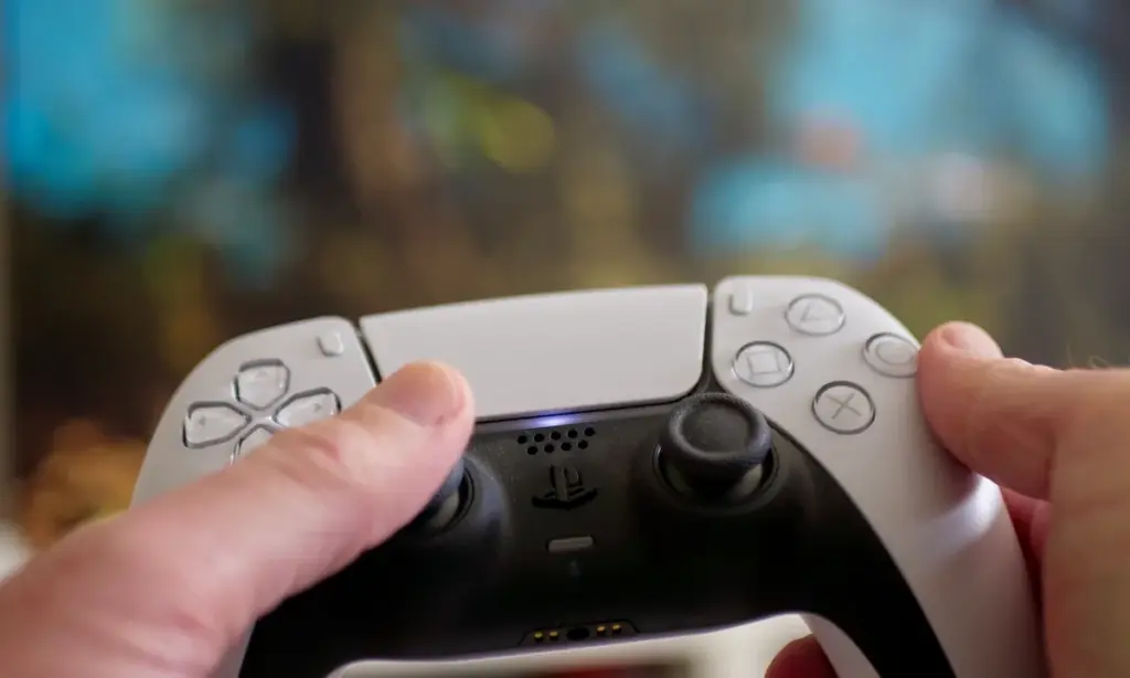 lushfoil playstation 5 controller