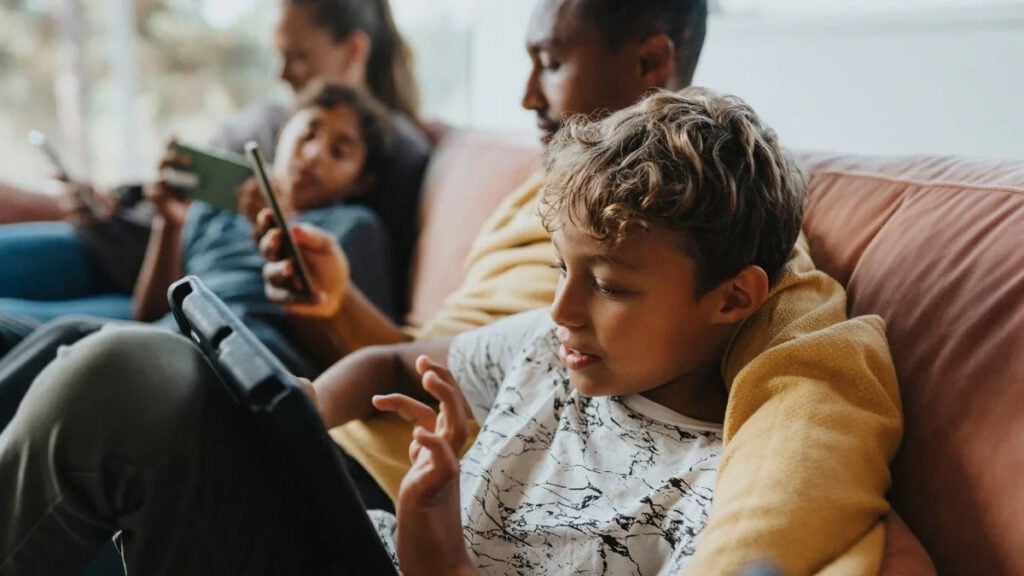 Roblox Kids dan Select Diperkenalkan, Langkah Keamanan Baru untuk Pemain Dibawah Umur 4 Roblox Kids dan Roblox Select