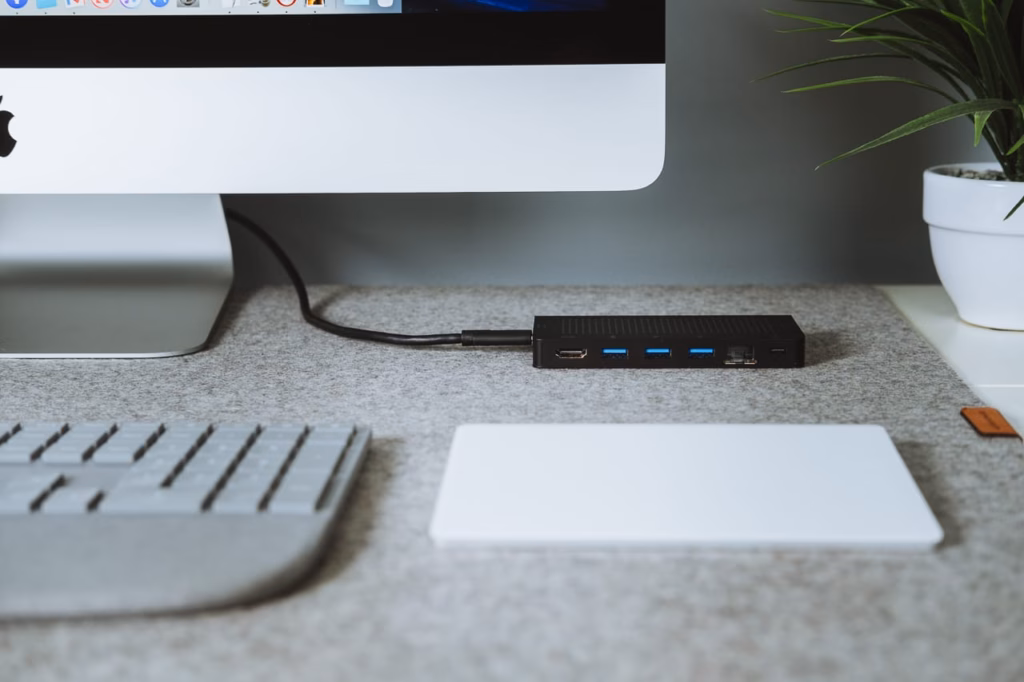 7 Aksesoris Desk Setup untuk PC dan Laptop, Cocok untuk WFH 9 aksesoris desk setup