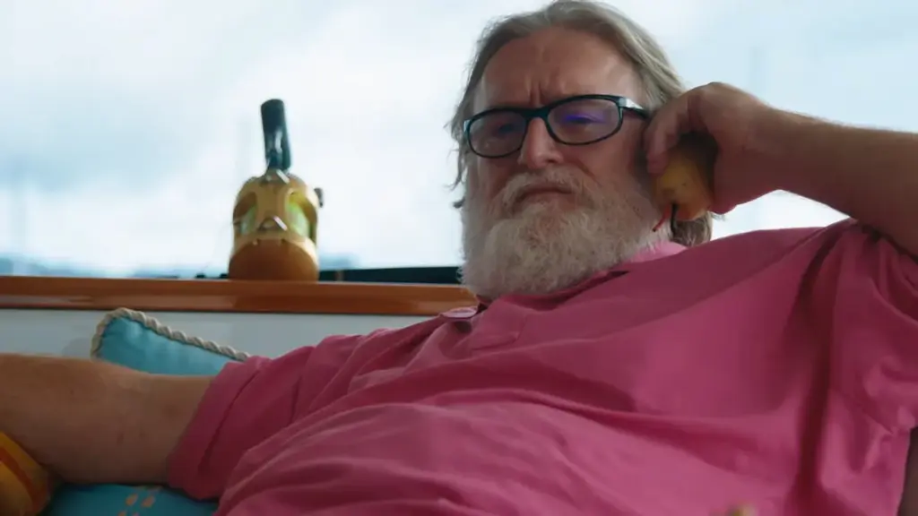 Fans Gabe Newell
