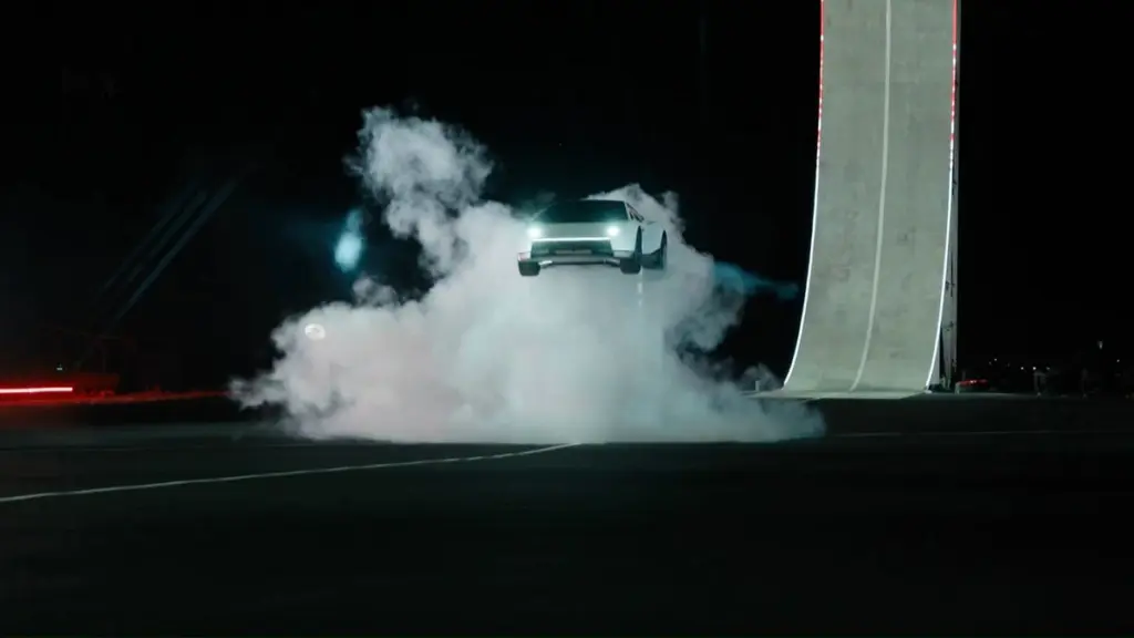 Menuju Masa Depan, Tesla Umumkan Mobil Terbang? 5 Bisa Melayang Di Udara
